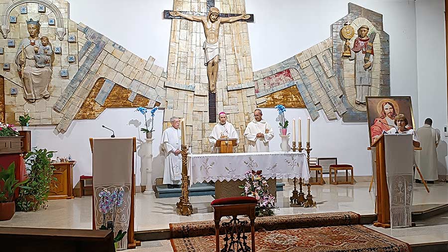 Monseñor Salvador Giménez Valls presidió la misa de la Virgen de la Merced, en la parroquia mercedaria de Lleida.