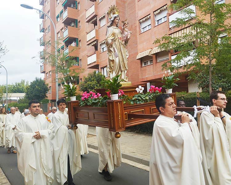 Procesión en la fiesta de Nuestra Señora de la Merced, en Lleida.